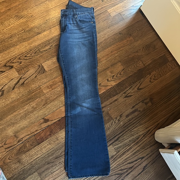 KUT denim, indigo color, boot cut, zipper fly. 32’’ inseam. Size 8. - Picture 2 of 5
